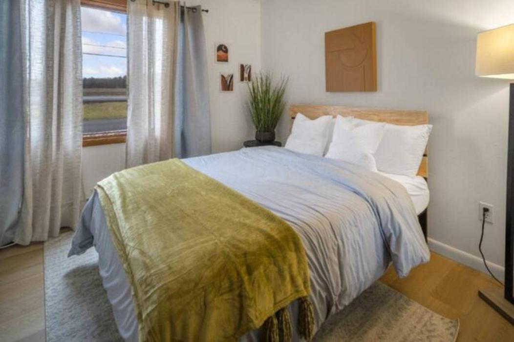Cayuga Bungalow On Lake—Sleeps 13—Outdoor Firepit Lansing Exteriör bild