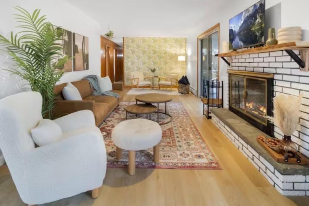 Cayuga Bungalow On Lake—Sleeps 13—Outdoor Firepit Lansing Exteriör bild